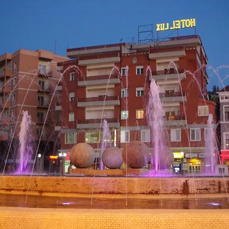 Hotel Lux 3*