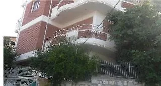 Lux Ξενοδοχείο